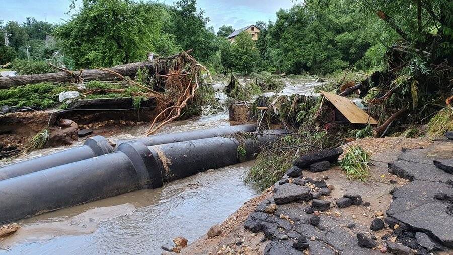 Ежегодный ущерб от погодных ЧС подсчитали в Совбезе