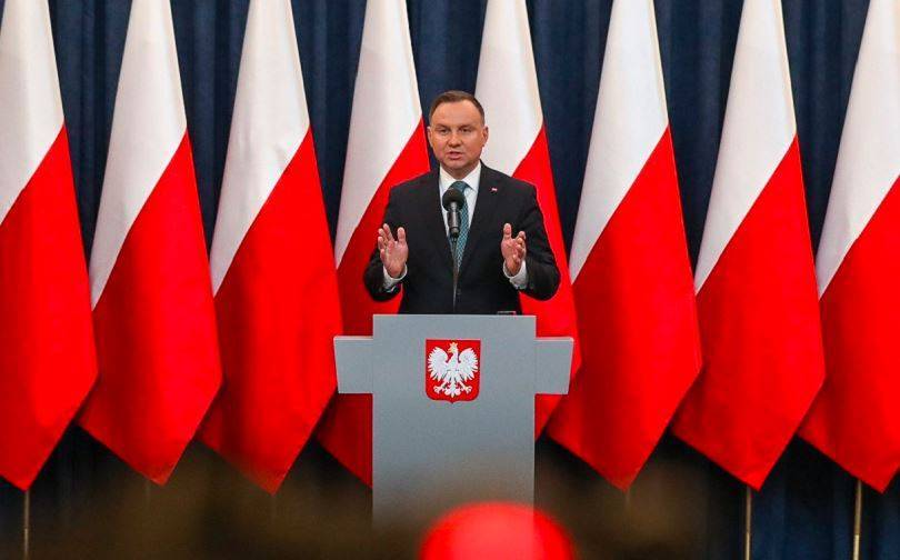 На выборах президента победила Польша – Анджей Дуда