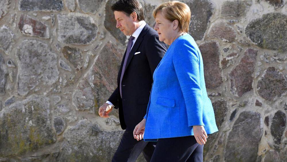 Лидеры ЕС сверяют часы перед саммитом