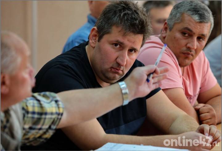 Бурная реакция: подрядчик в Сосново обиделся на претензии жителей и региональных властей