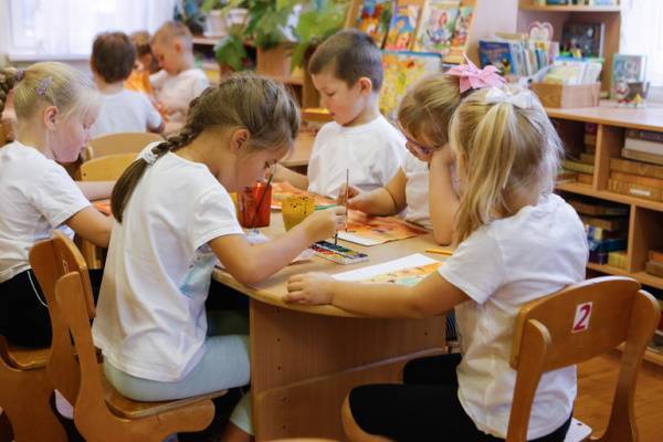 Выплаты на детей в Петербурге и Ленобласти получили почти 900 тысяч семей