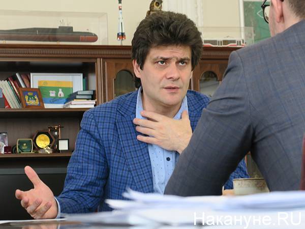 Высокинский: В Екатеринбурге обсуждается новый формат строительства школ - "3 в 1"
