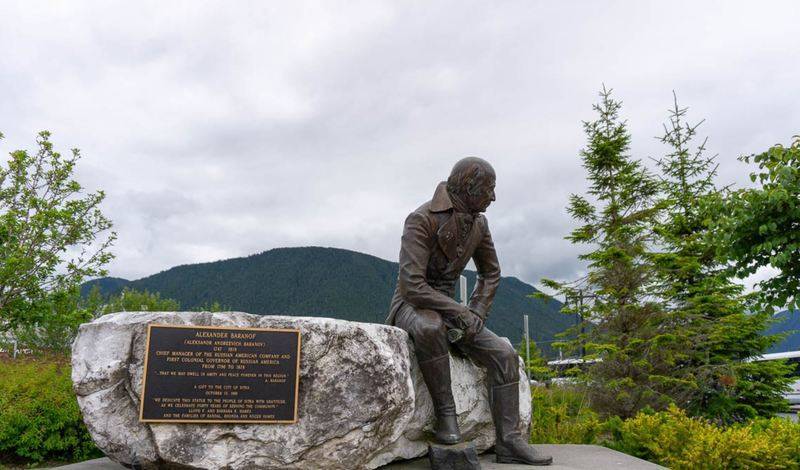 На Аляске демонтируют памятник основателю русских поселений Александру Баранову