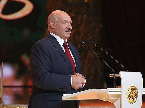 Лукашенко «неожиданно» оказался женатым человеком