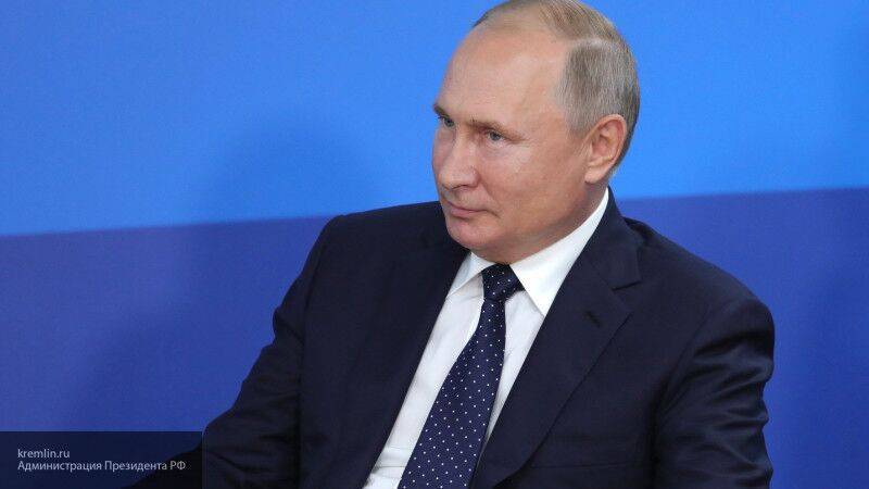 Путин призвал учесть настроения проголосовавших за поправки россиян при анализе бюджета РФ