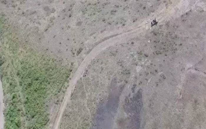 Как азербайджанцы забирают тела погибших военных с нейтральной зоны - видео МО Армении
