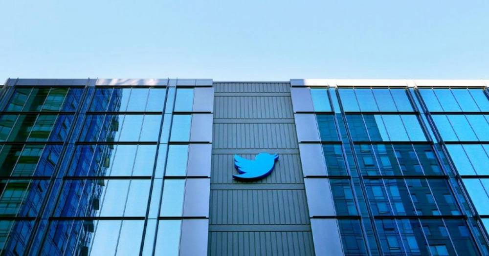 Twitter массово заблокировал сменившие пароли аккаунты после атаки