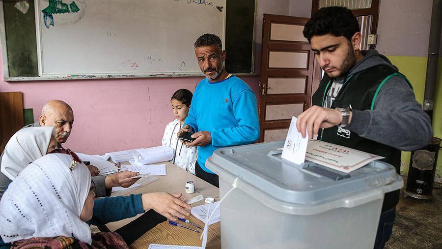 Участки для голосования на парламентских выборах открылись в Сирии