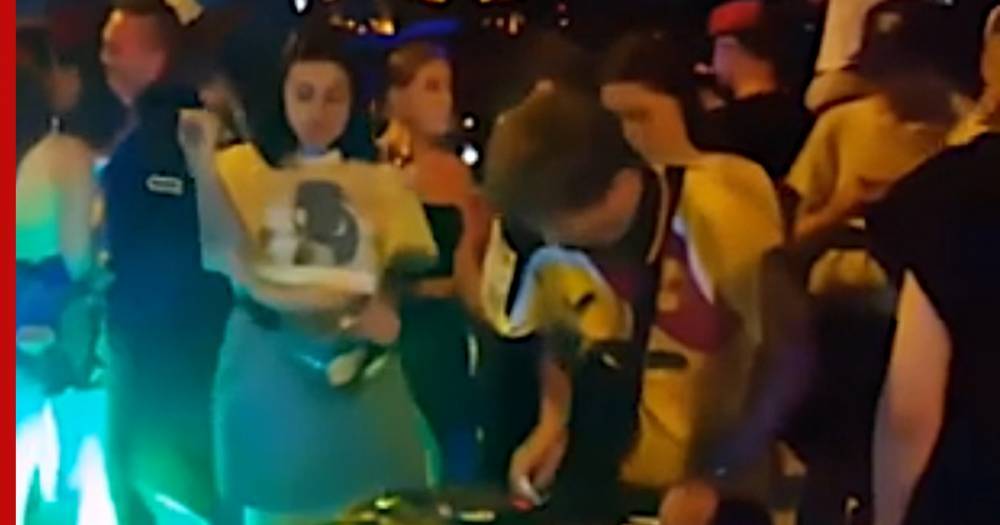 Стало известно, кто организовал стихийную дискотеку в Екатеринбурге