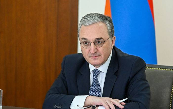 Азербайджан просчитался: Мнацаканян сказал Sky News Arabia, почему бои идут не в Карабахе