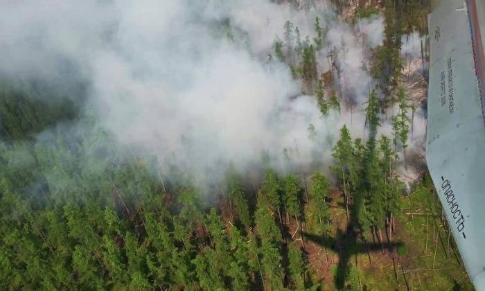 Площадь лесных пожаров в Прибайкалье за выходные уменьшилась почти вдвое
