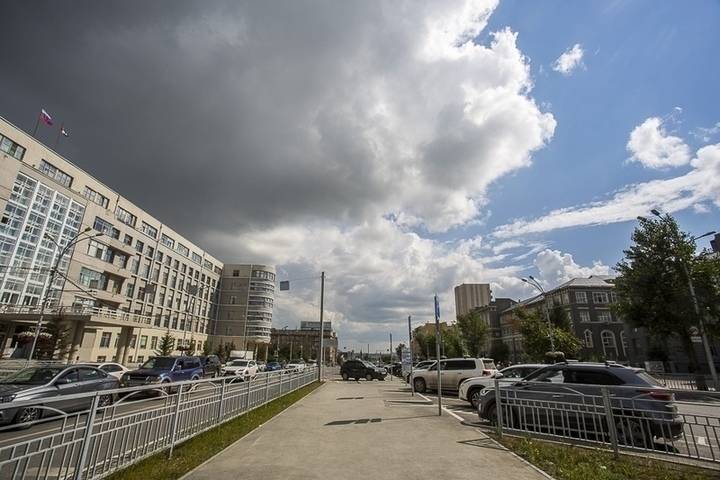 Дождь и прохлада сменит жару в Новосибирске