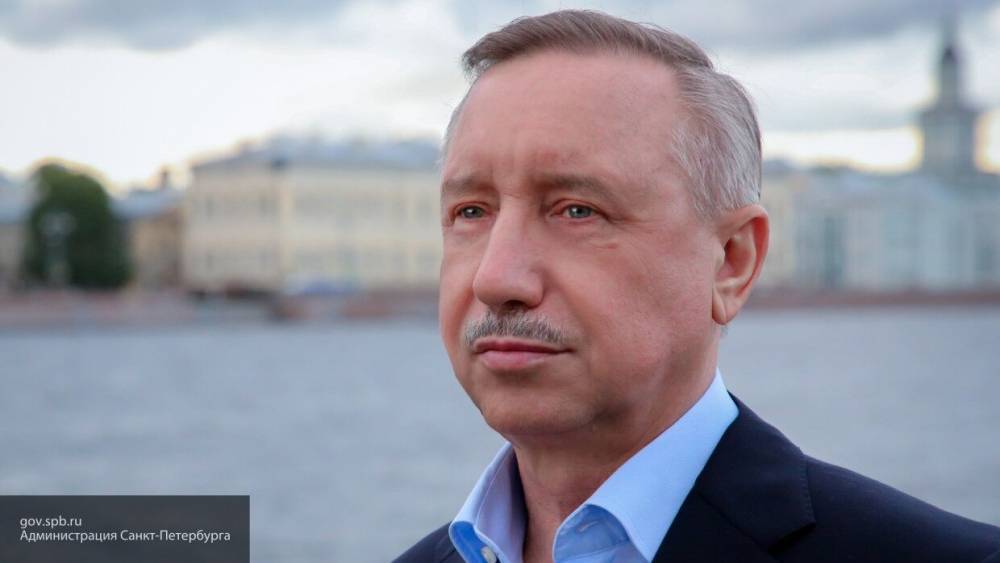 Беглов направил вице-губернатора в Москву обсудить открытие ТЦ и ресторанов
