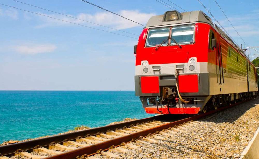 Популярный поезд вернулся в расписание: жители Карелии смогут бюджетно доехать до моря