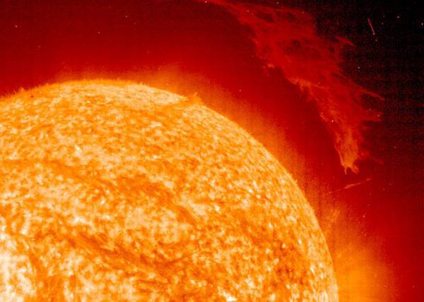Гидрометцентр предупредил россиян об опасном солнце