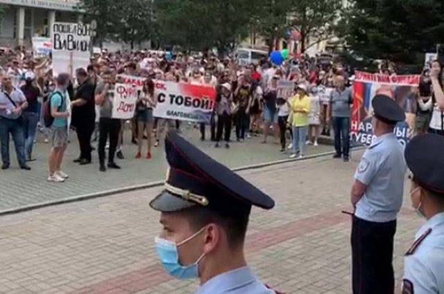 Кремль оценил действия полиции на хабаровских митингах в поддержку Фургала