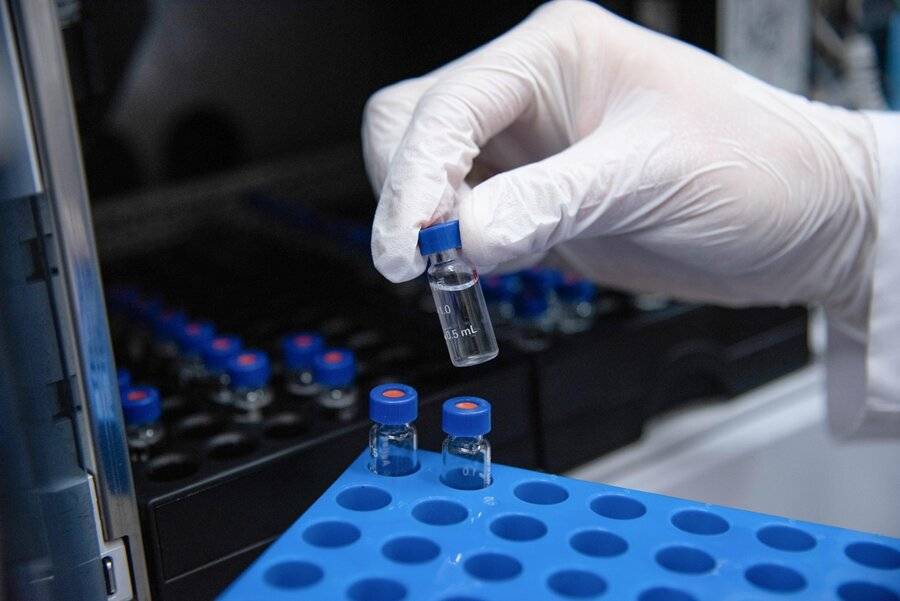 Минздрав: вакцина против коронавируса центра Гамалеи находится на стадии госрегистрации
