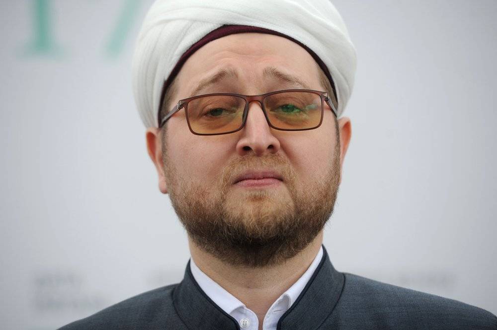 Муфтий Москвы призвал верующих не отчаиваться из-за отмены хаджа
