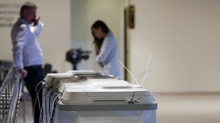 В Совфеде разработают законопроекты об электронном голосовании на выборах