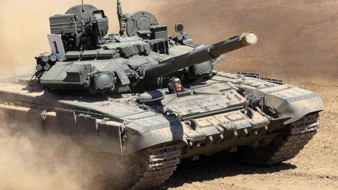 Плавающий российский танк назвали беспрецедентным смертельным оружием