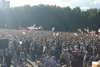 Названо число участников «крупнейшего митинга оппозиции в истории Белоруссии»