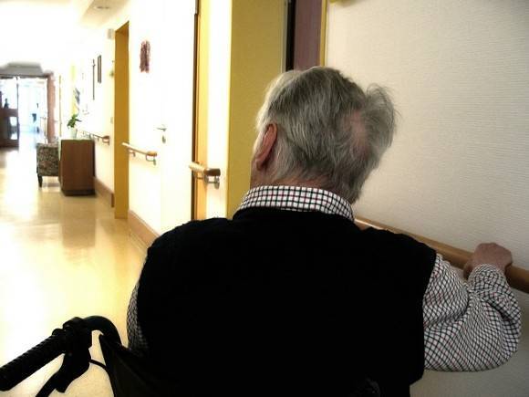 В Петрозаводске коронавирусом заболели пожилые люди в частном пансионате — двое умерли