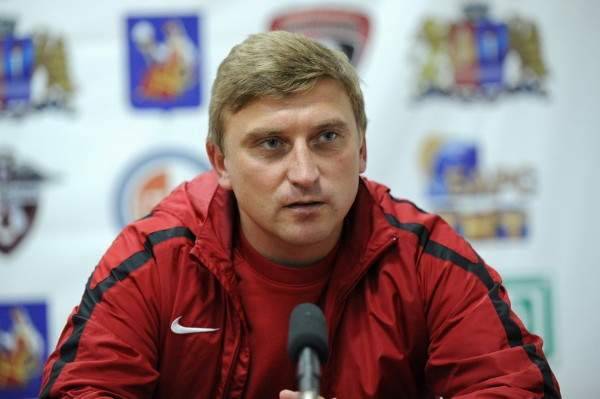В ФК «Смоленск» за лето сменили три главных тренера