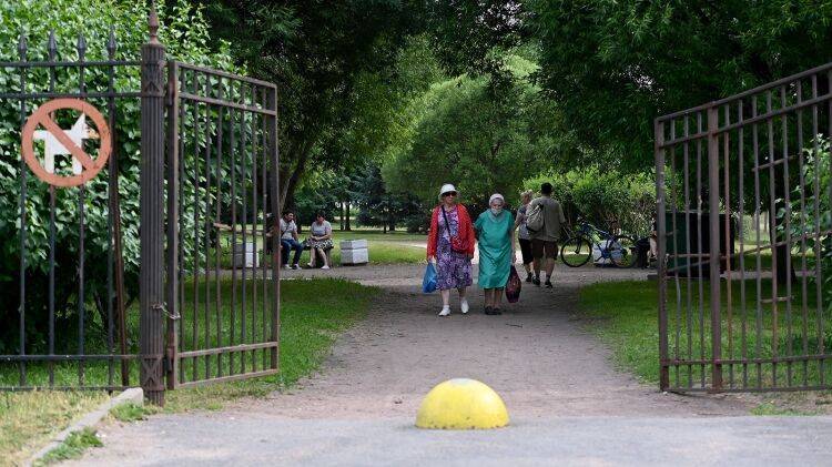 В Петербурге продлили запрет на посещение парков и лесов до 26 июля