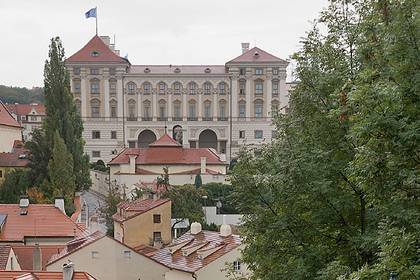 Чехия отказалась комментировать обвинения против советника главы «Роскосмоса»