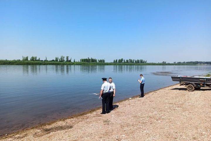 В Башкирии водолазы нашли тело утонувшей 14-летней девочки