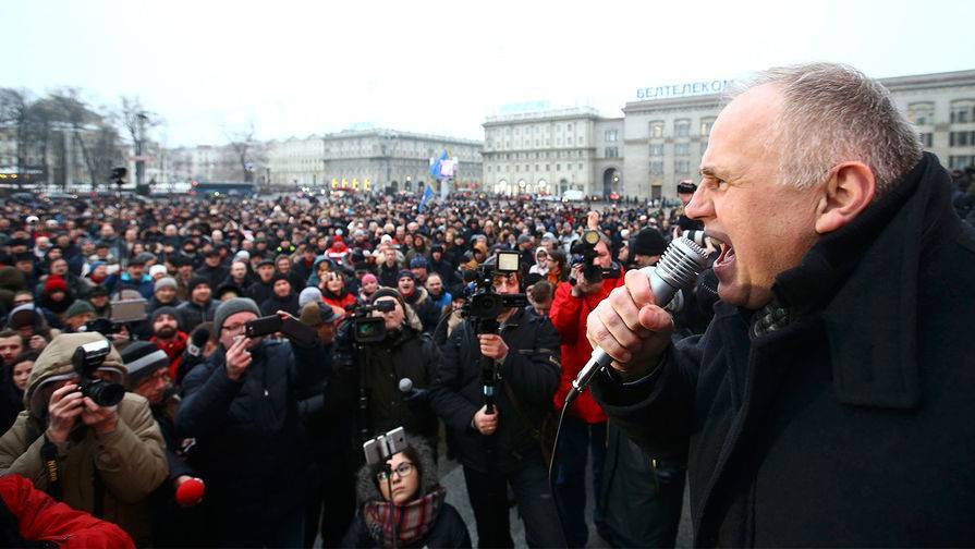 Статкевич назвал сообщение о связи с задержанными в Минске россиянами бредом мерина