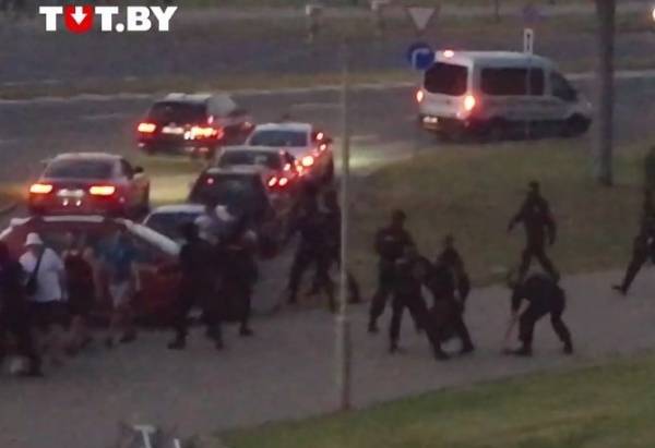 Протесты в Белоруссии: милиция применила слезоточивый газ