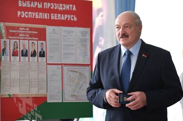 После подсчёта голосов в пяти регионах Белоруссии лидирует Александр Лукашенко