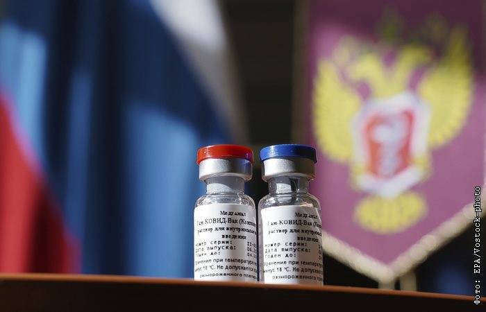 Российскую вакцину от коронавируса начнут выпускать в ближайшие две недели