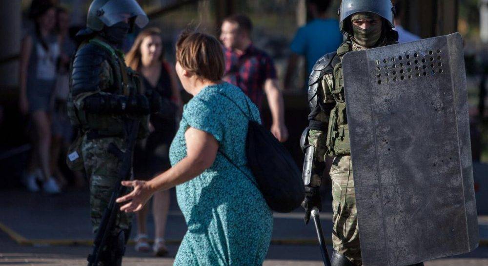 "Это концлагерь": в Беларуси рассказали об условиях содержания задержанных протестующих