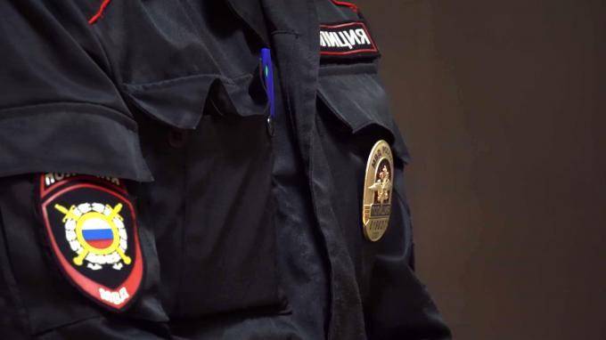 Пятерых петербургских полицейских задержали по подозрению в вымогательстве