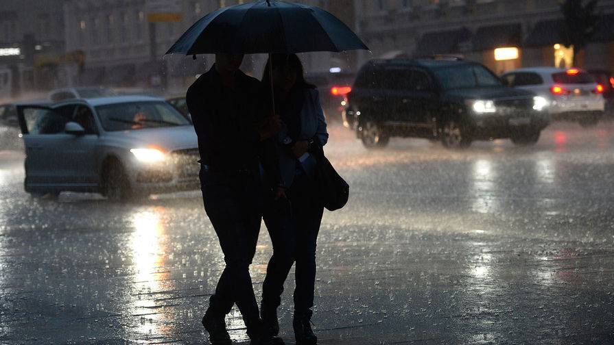 Синоптики предупредили о сильных дождях в ряде регионов России