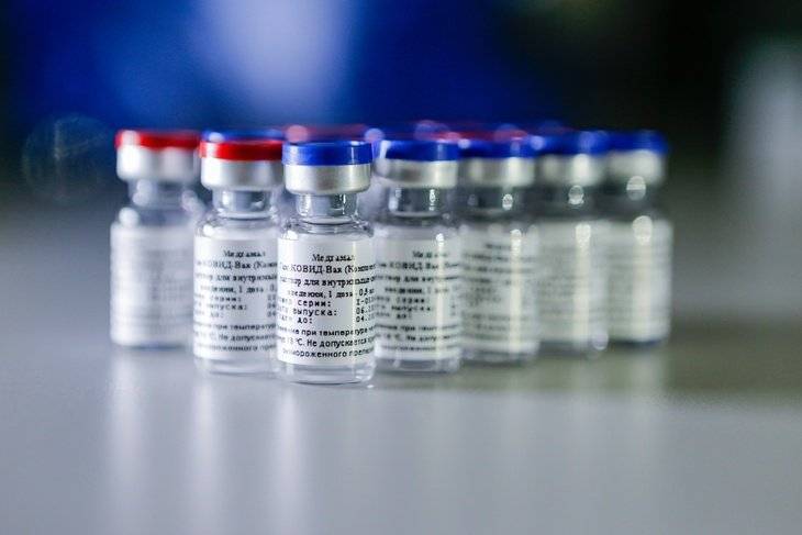 Вьетнам хочет закупить российскую вакцину от коронавируса