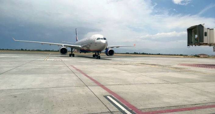Еще сто граждан России вернулись на родину – рейс выполнила армянская компания