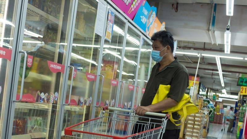 Китай нашел следы коронавируса в замороженных продуктах