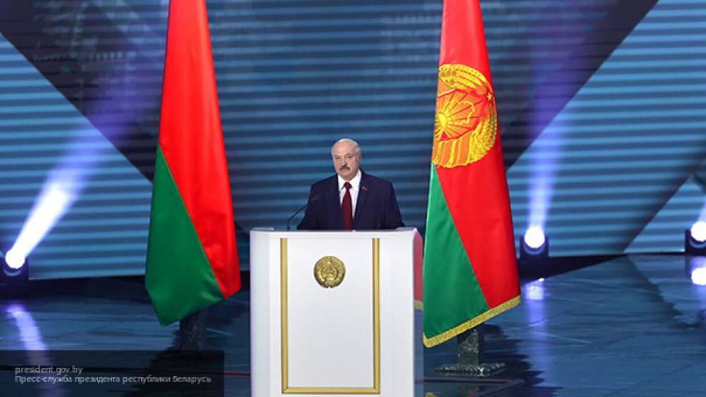 Лукашенко продлил работу правительства до формирования нового состава