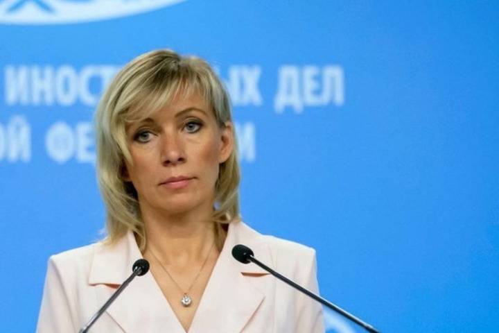 Захарова ответила на призыв Макрона поддержать протесты в Белоруссии