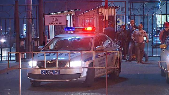 Молодой водитель насмерть сбил пешехода во дворе дома на юго-востоке Москвы