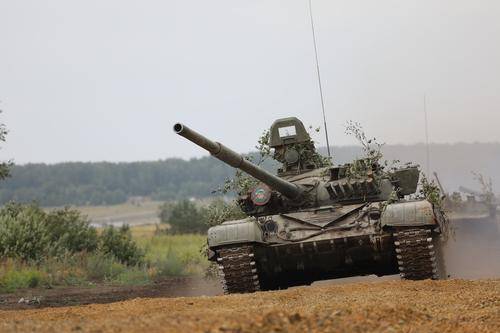 В ЦВО начинаются масштабные учения танковой дивизии