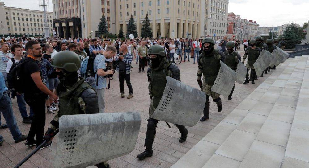 Протесты в Беларуси: в МВД республики назвали число людей, которых до сих пор не освободили