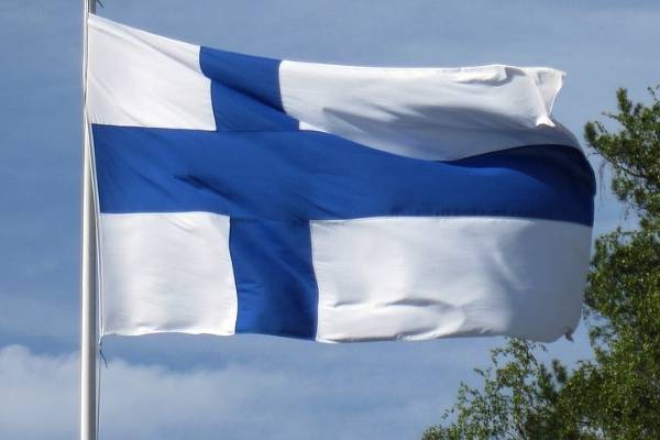 Финляндия вновь ввела ограничения на границе для 10 стран