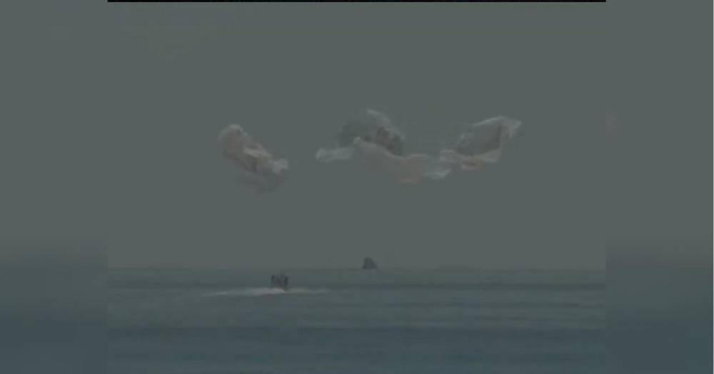 Crew Dragon успешно приводнился в Мексиканском заливе: первое видео