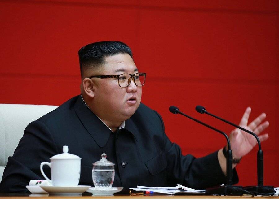 Ким Чен Ын передал часть полномочий своей сестре