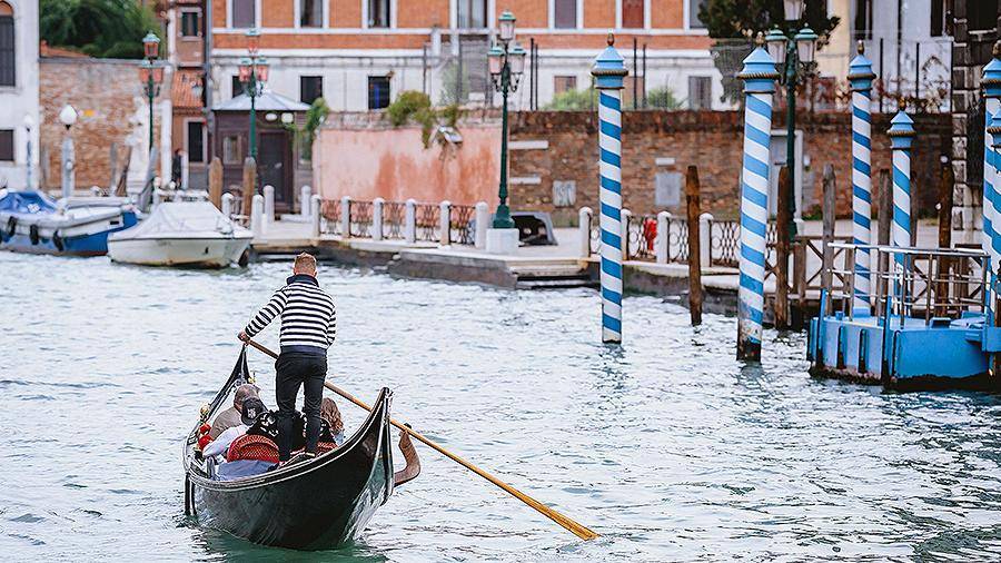 В Венеции назвали провокацией идею ученых США дать городу затонуть