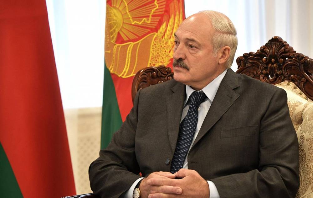 Лукашенко обсудил с силовиками возможную агрессию из-за границы
